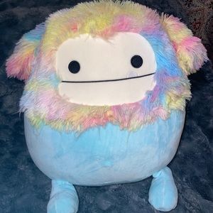 NWT Zozo Bigfoot Squishmallow 16’